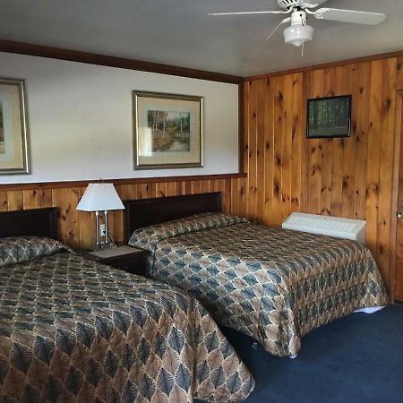 The Forest Lodge And Campground Marienville Exterior photo